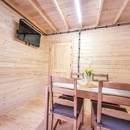 Semesterbostad Starkowo Pod Lasem